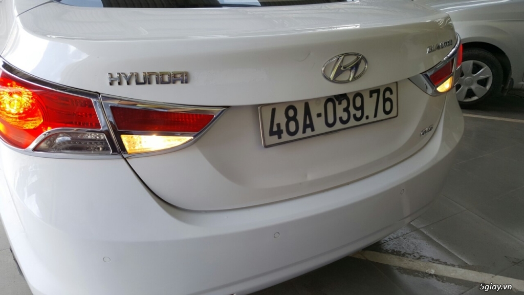 Bán Hyundai Elantra GLS 1.8MT nhập 2013 màu trắng số sàn - 8