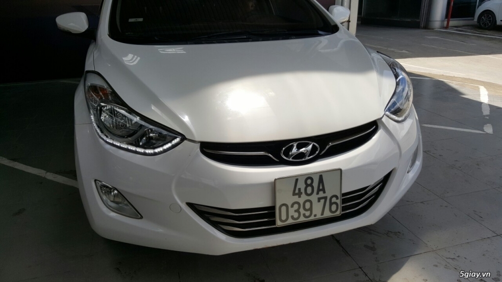 Bán Hyundai Elantra GLS 1.8MT nhập 2013 màu trắng số sàn - 9