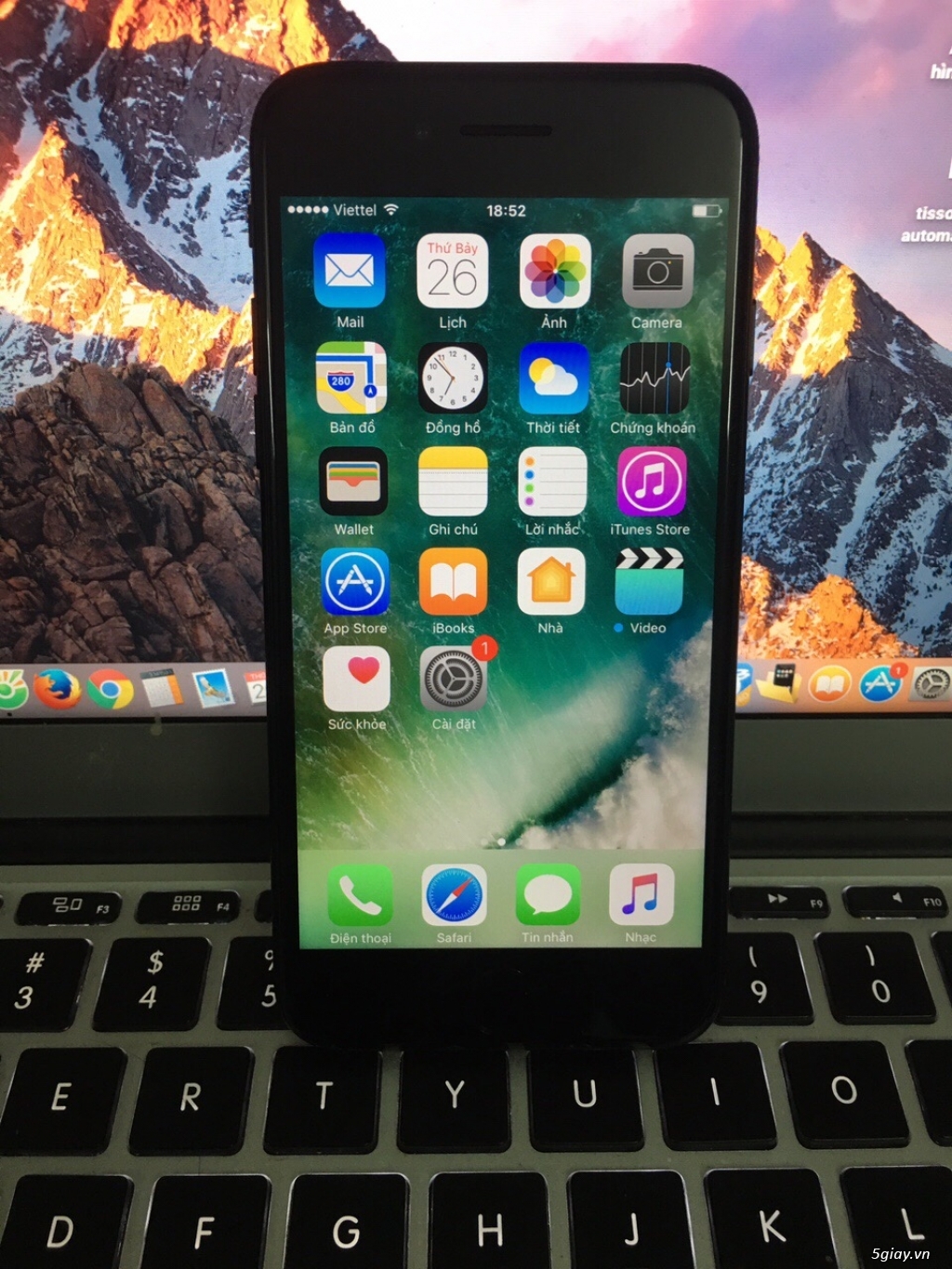 Iphone 7-256G đen nhám - 1