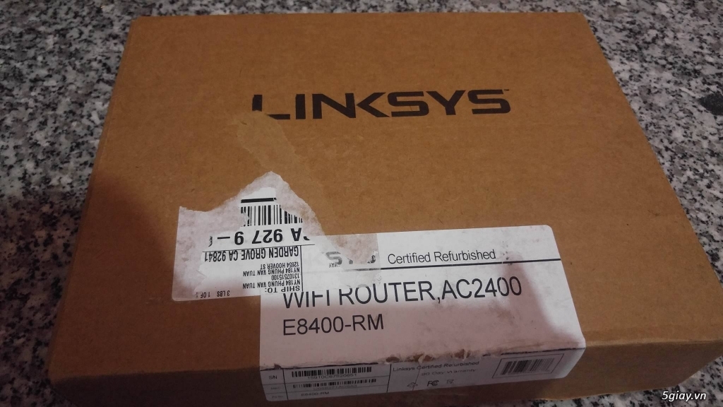 Linksys Router E8400 Kéo hơn 40 client mạng không dây! - 1