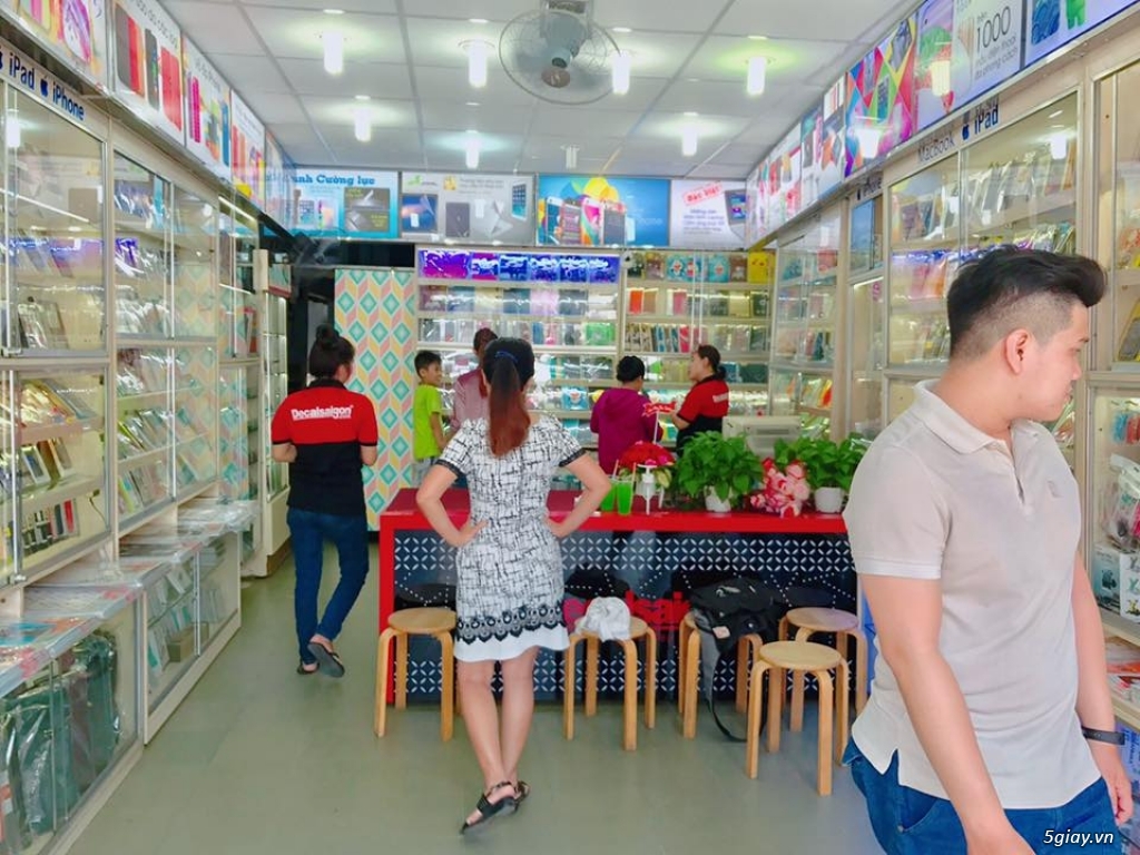 ** Tuyển THỢ DÁN DECAL **