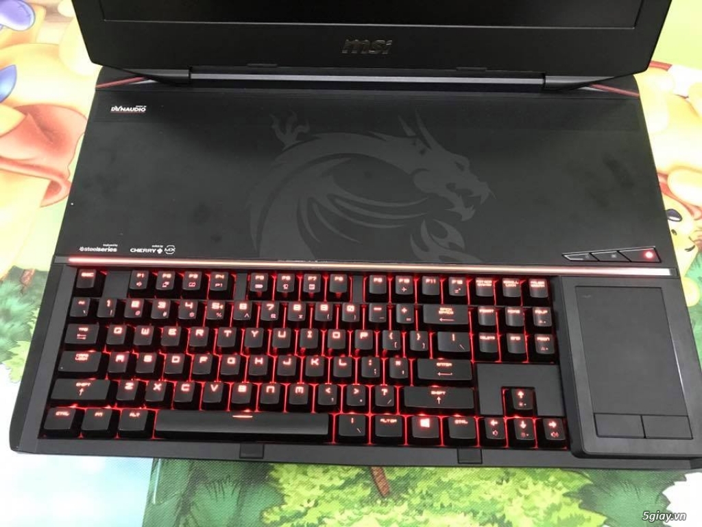 MSI GT80s Titan maxoption new 99% giá tốt... - 2