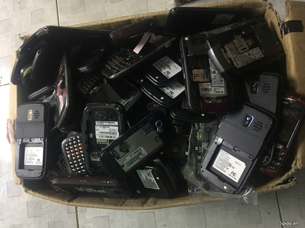 Thanh lý dt máy cỏ hàng nhà mạng mỹ - 2