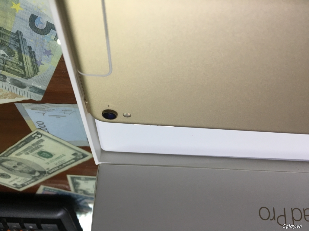Bán iPad Pro 128G, 4G Màu Vàng - 5