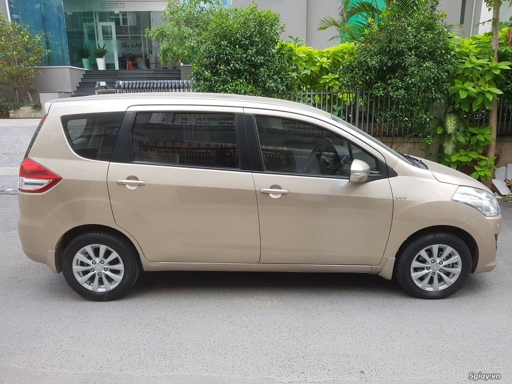 Bán gấp giá rẻ Suzuki Ertiga 7 chỗ đăng ký lần đầu 12/2015 - 2