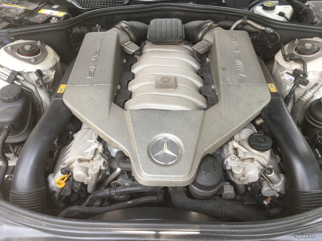 Cần bán gấp Mercedes S63 AMG 2010 ĐKLĐ:2013, xe như mới - 2