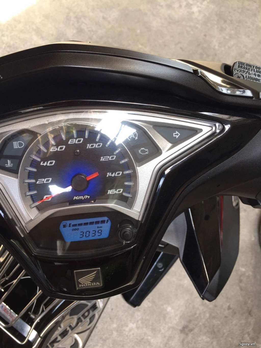 Ab 2015 Black Edition xe nhà sử dụng - 2