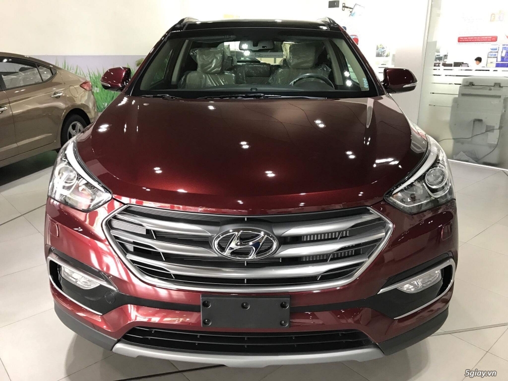 Hyundai SantaFe máy xăng bản đặc biệt, giao xe ngay và luôn - 1