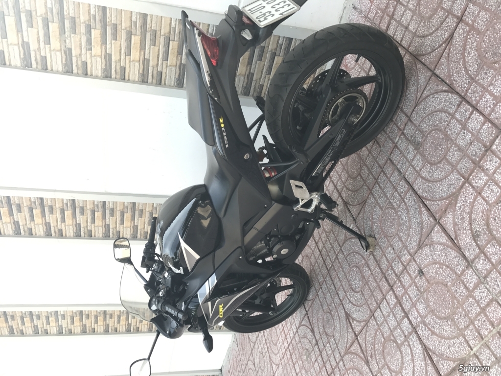 CBR150 R fi . 2011 nhậpThái  59U1-133.95 . Chính chủ - 2
