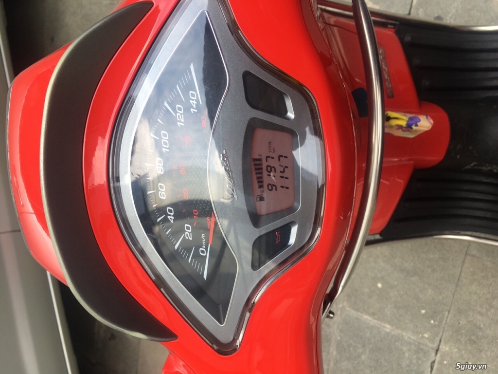 Vespa Sprint 125 màu đỏ 2016 - 3