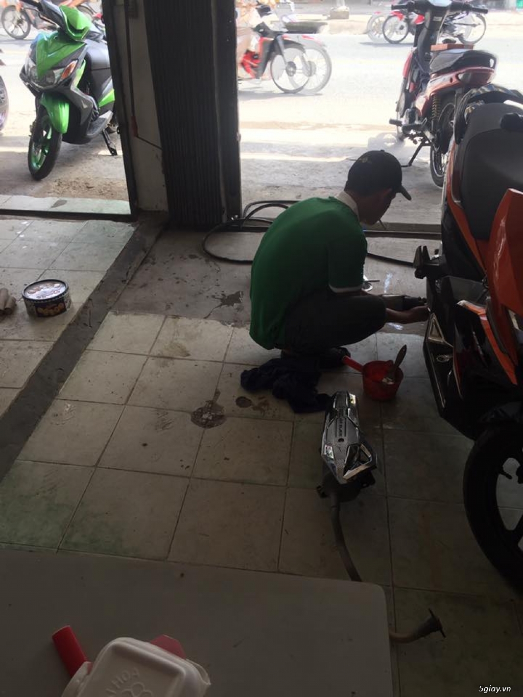 TPHCM - Q.Bình Tân] Tuyễn thợ sửa xe máy và học nghề.. | 5giay