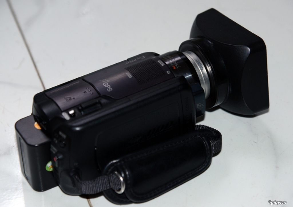 Bán máy quay sony XR200V 2 Pin zin, fullbox, full pk - 1