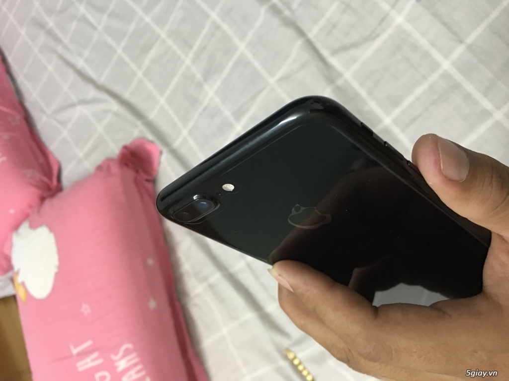 Iphone 7 plus 128G đen bóng bảo hành đến 04/2018 - 1