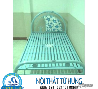 giuong ngu bang sat dep