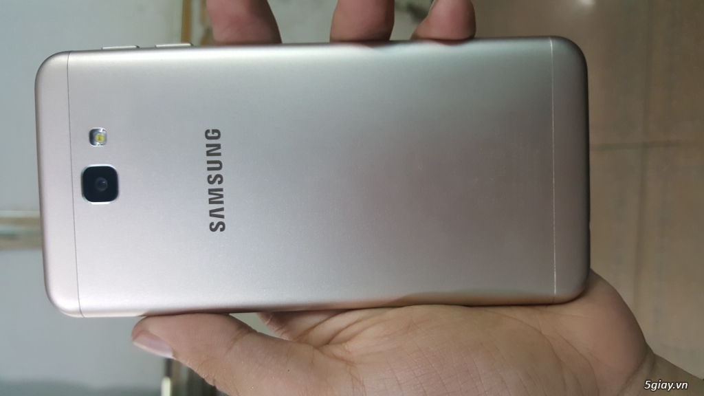 Samsung Galaxy J5 Prime 16GB màu white gold mới cực kì bảo hành lâu - 3