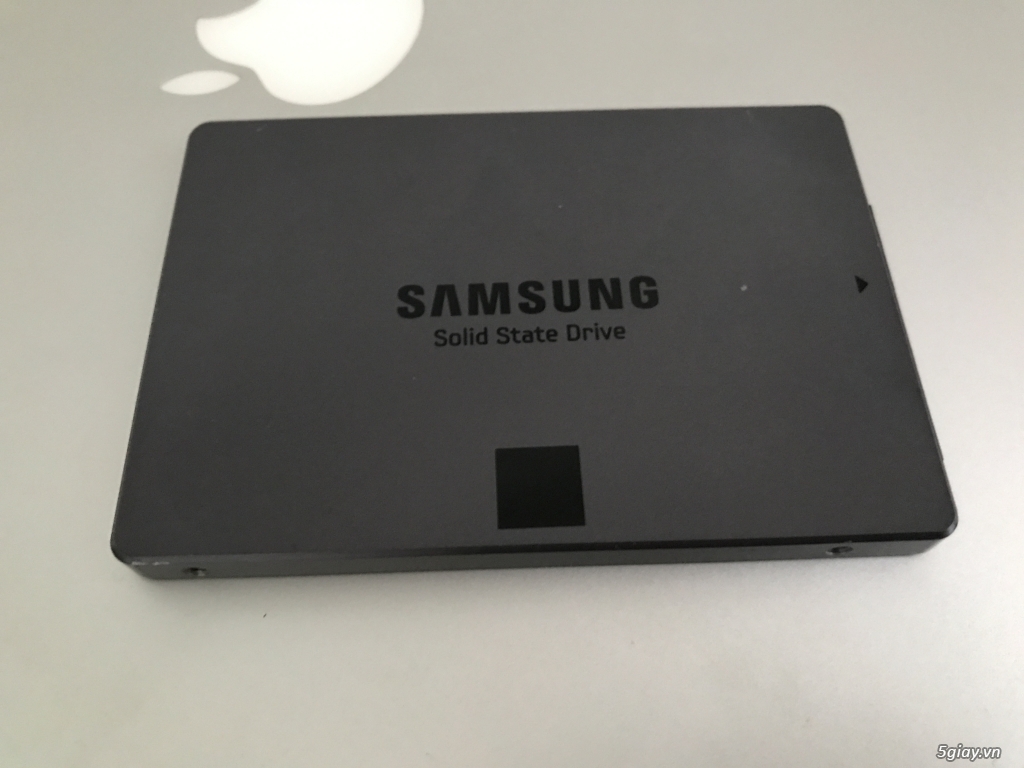 SSD 1TB Samsung 840 evo tháo máy cần bán