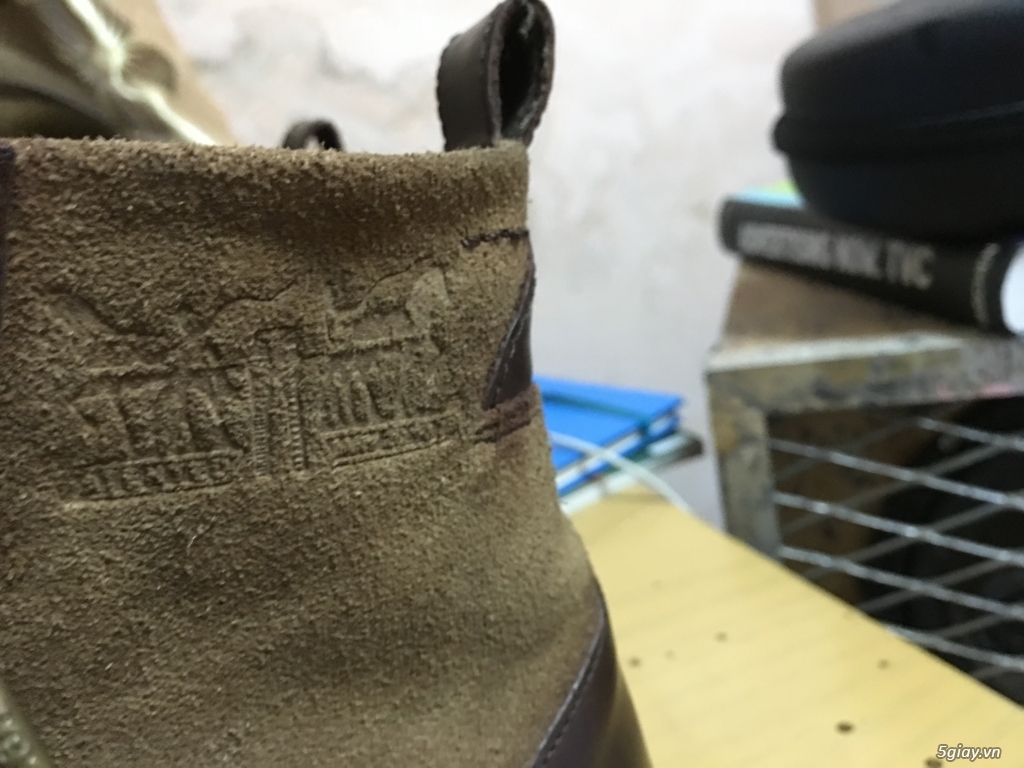 Giày Crocs & Converse chuck taylor 2 & Levis Boot cần bán - 5