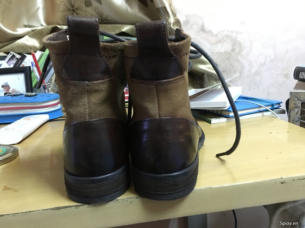 Giày Crocs & Converse chuck taylor 2 & Levis Boot cần bán - 4