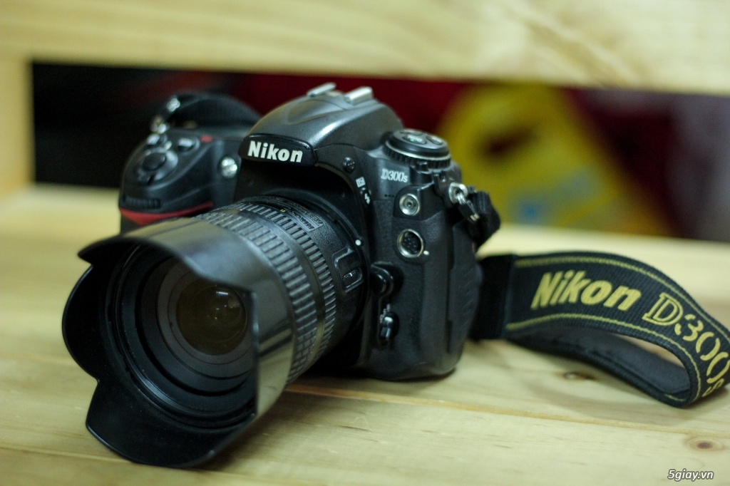 Cần Bán trọn bộ Nikon D300s + Lens 18-70 nikon - 4