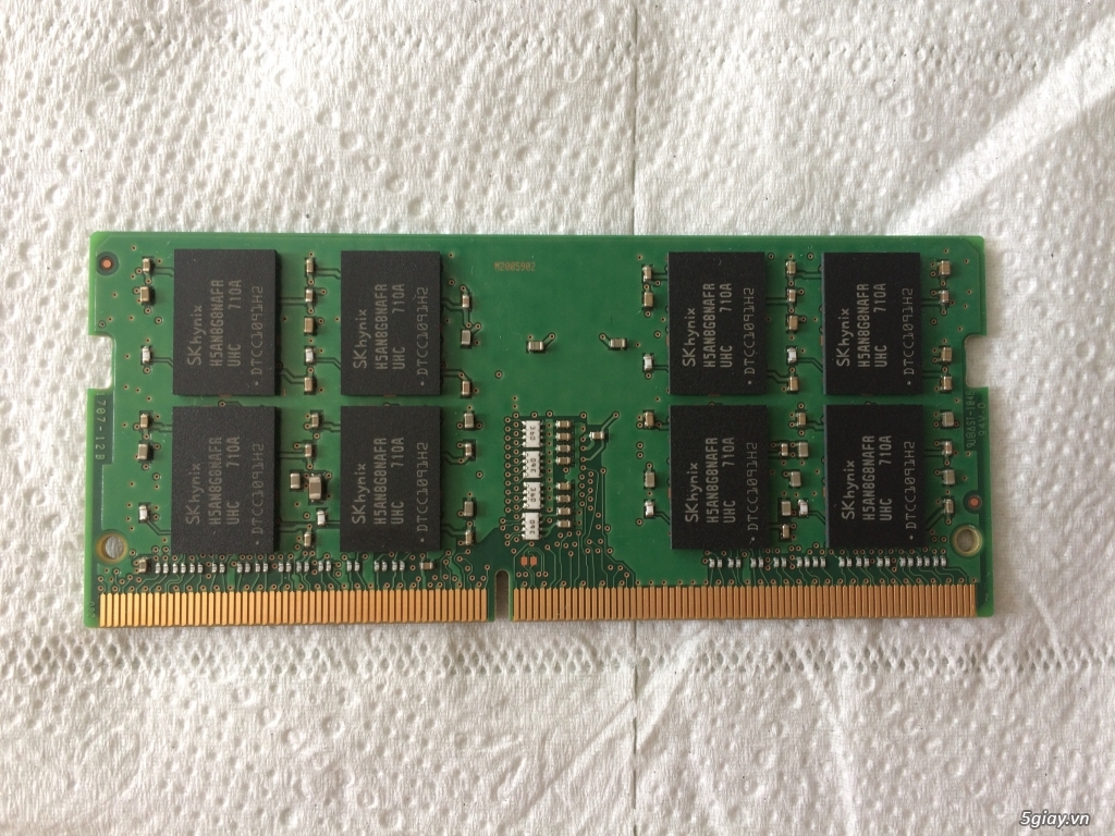Bán Ram tháo máy Laptop DDR4 16Gb Bus 2400 - 1