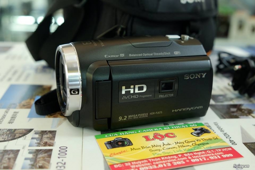 Máy quay Sony PJ675 Handycam® có máy chiếu tích hợp mới 99,9% - 24