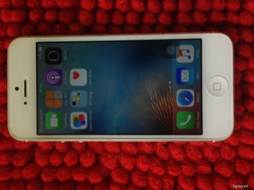Iphone 5 trắng 16gb lock