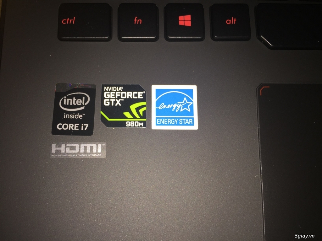 Laptop ASUS i7 4720 - GPU 980M 16 GB RAM - 1
