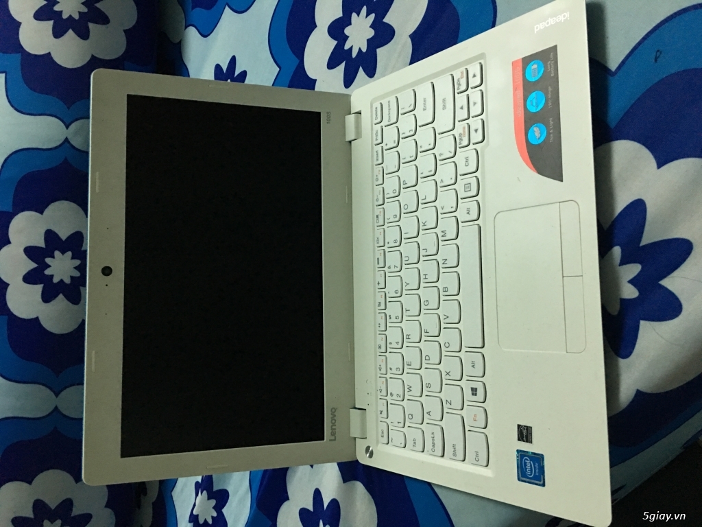 Lenovo ideapad 100s - 1