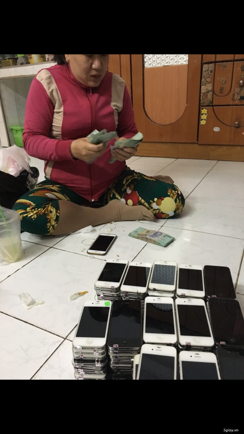 Bán iphone 4 cdma (only wifi) ko sim dùng như ipod ipad