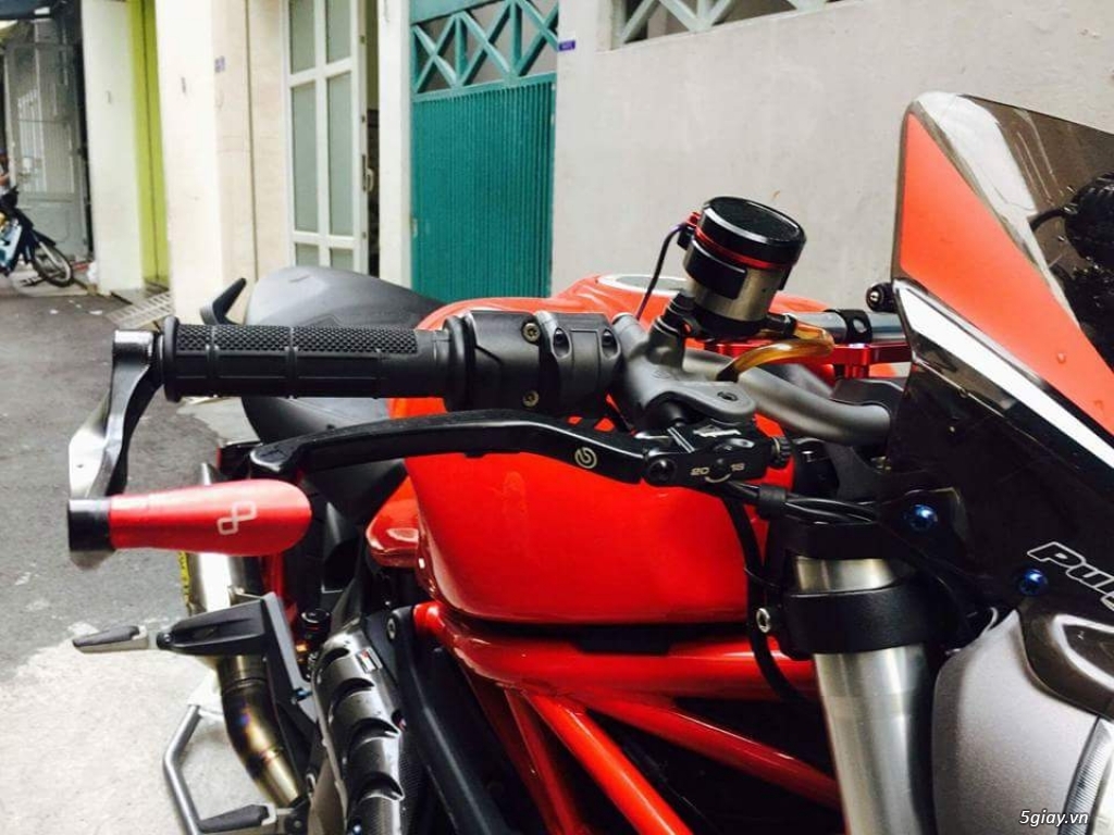 Cần ván Ducati Monster 821 ABS 2015 - 7