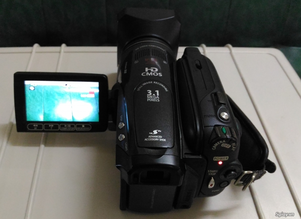 Cần Bán máy quay Canon HV30 - 3