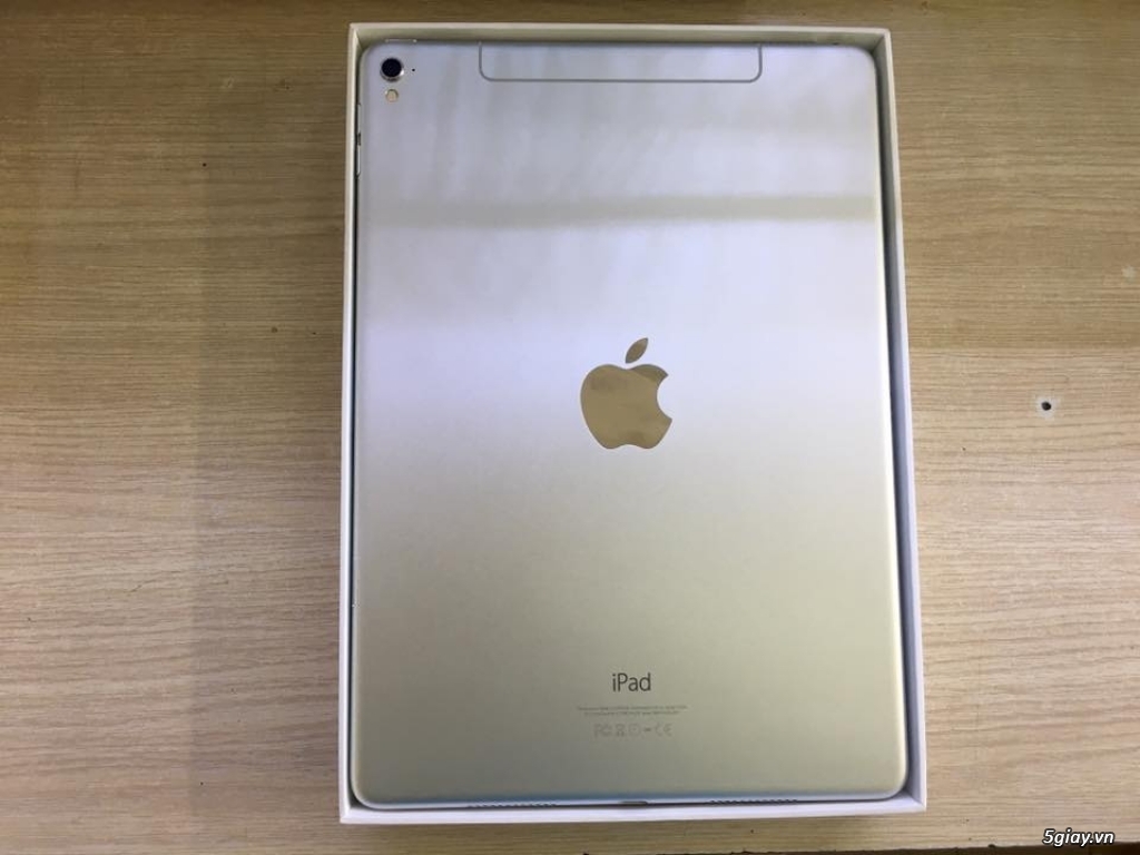 iPad Pro 9,7 inch 32gb 4g trắng 99,999% như mới full - 3