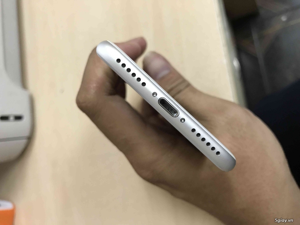 iphone 7 màu trắng 32gb quốc tế - 5