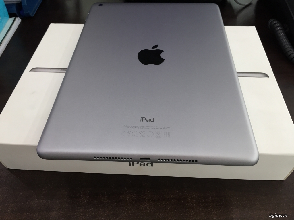 Ipad gen 5 2017 32G wifi fullbox