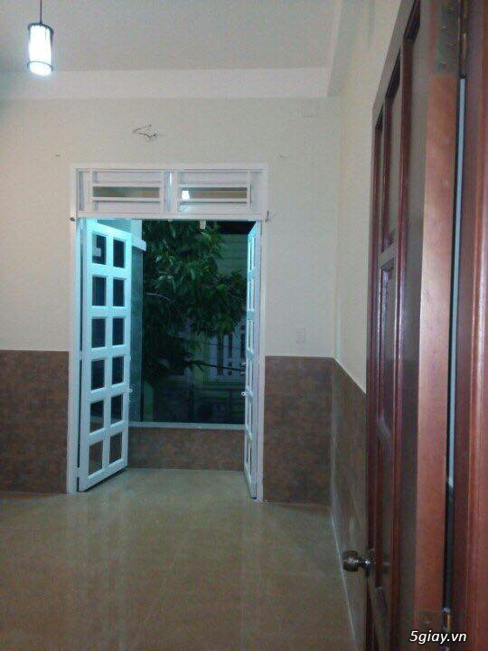 Cần Bán Nhà 2 lầu 1 triệt có sân Thượng giá 3,3ty Sổ hồng Riêng Q12 - 5