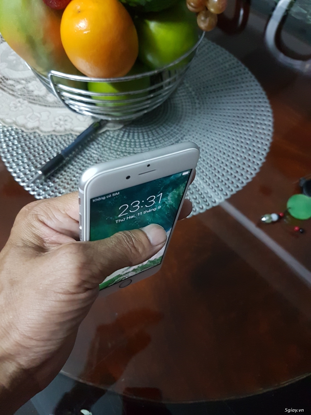 Iphone 6s silver 64G quoc tê zin full chưc năng máy mỹ  99%