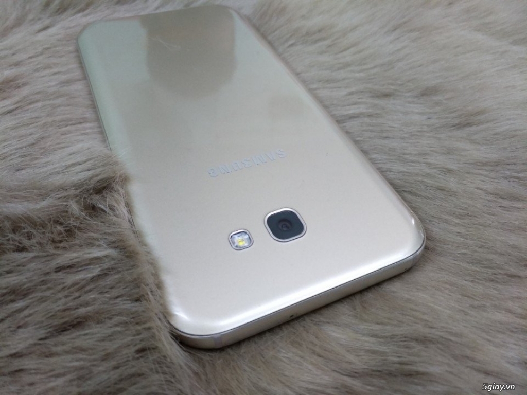 Samsung a7 2017 gold.bh dài - 3