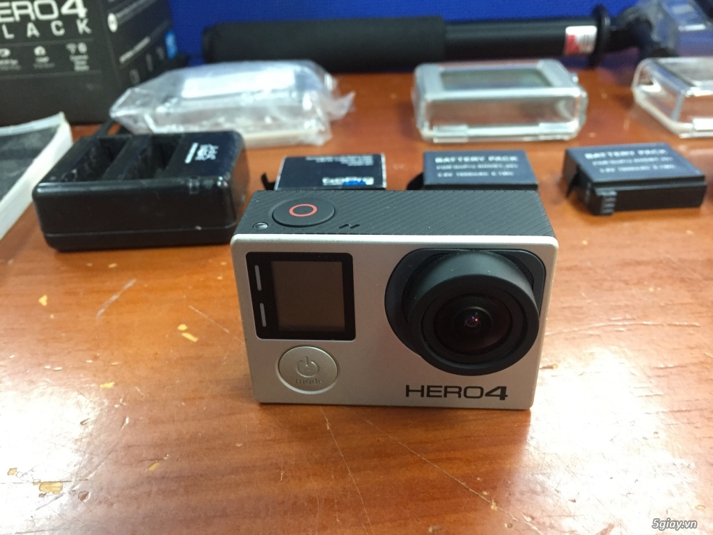 HCM - Bán GoPro 4 Black Full box, nhiều phụ kiện