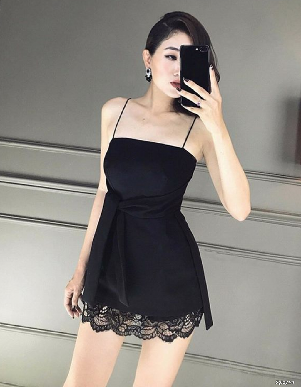 set quần sọt và áo phối ren