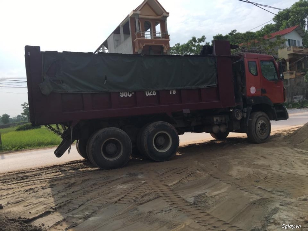 Bán xe tải ben 3 chân CHENGLONG nhập khẩu thùng dài 5,8M - 2