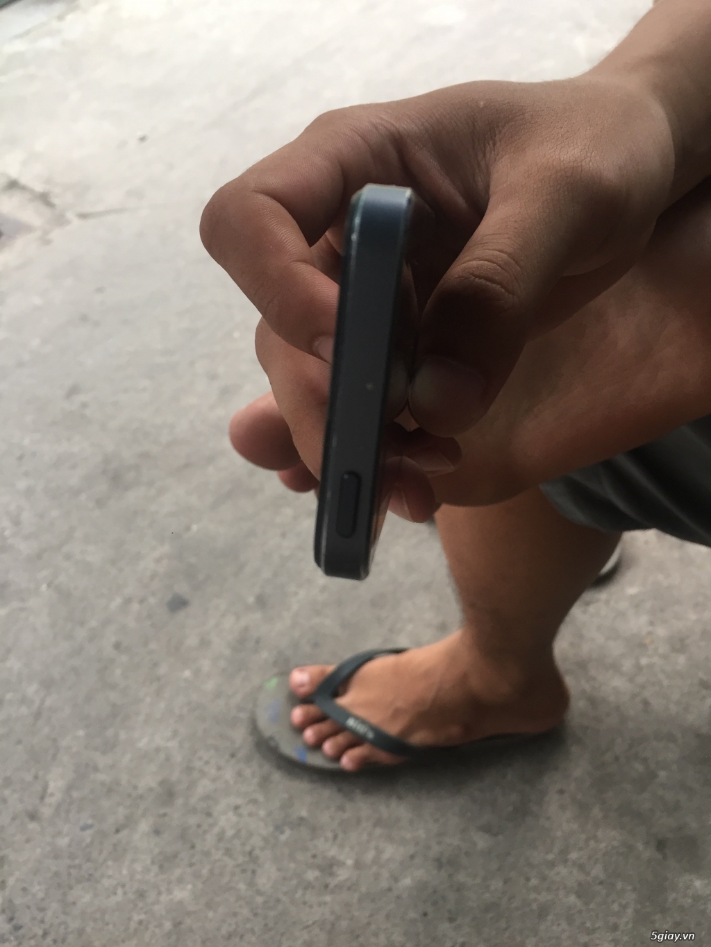 iphone 5 quốc tế 16g màu đen - 4