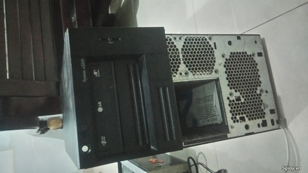 Thanh lý SERVER IBM X3200M2 lỗi nhẹ. - 3