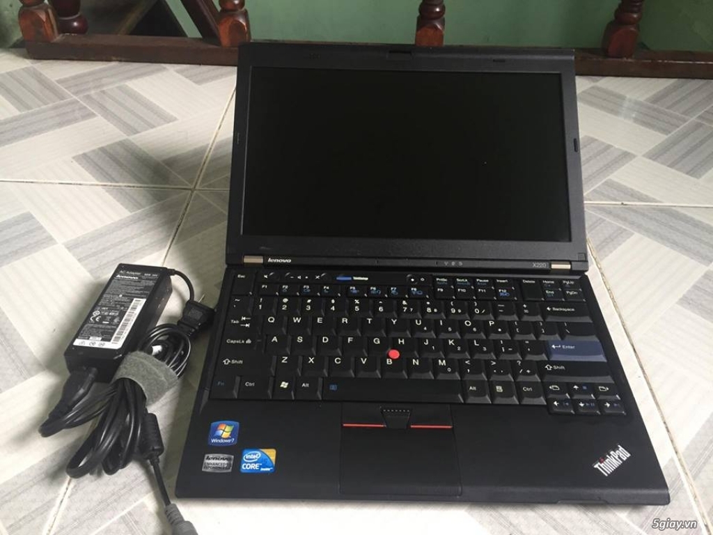 Thinkpad X220 i5 2520M 2.5ghz ram 4G 320G nhỏ gọn 1,4kg mới 99% - 3