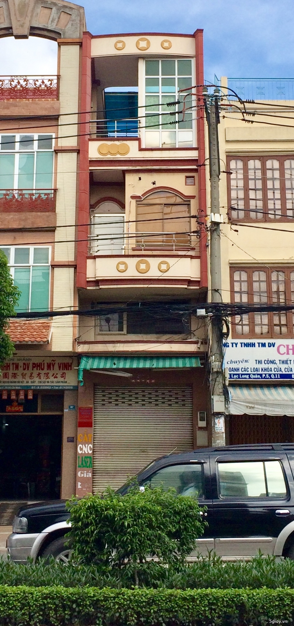 Cho thuê nhà nguyên căn 2 mặt tiền Q11 tiện kinh doanh