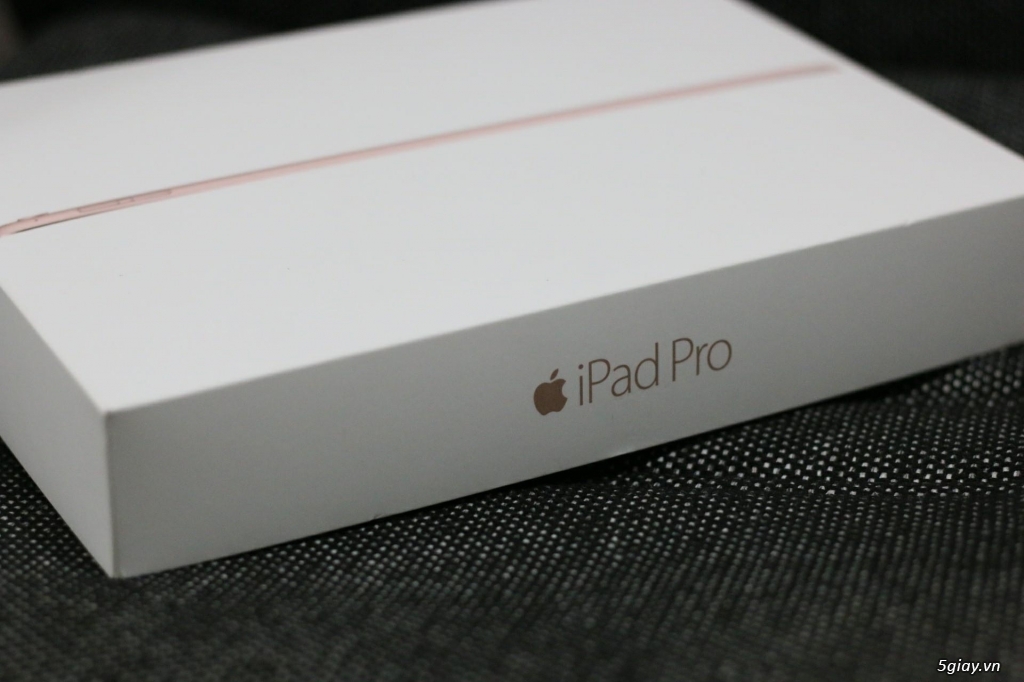 iPad Pro 9.7inch Rose 32GB Wifi 4G - Mới 99.9% - pin sạc hơn 25 lần - 1