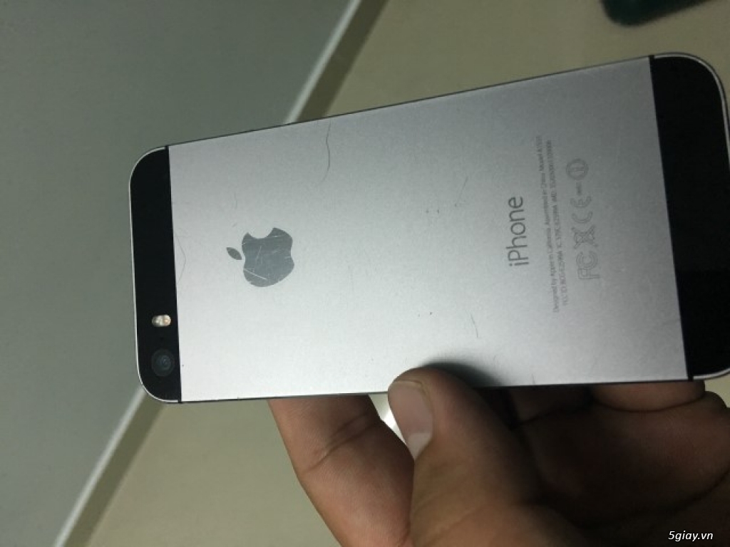 iPhone 5s - Lock Nhật 64GB