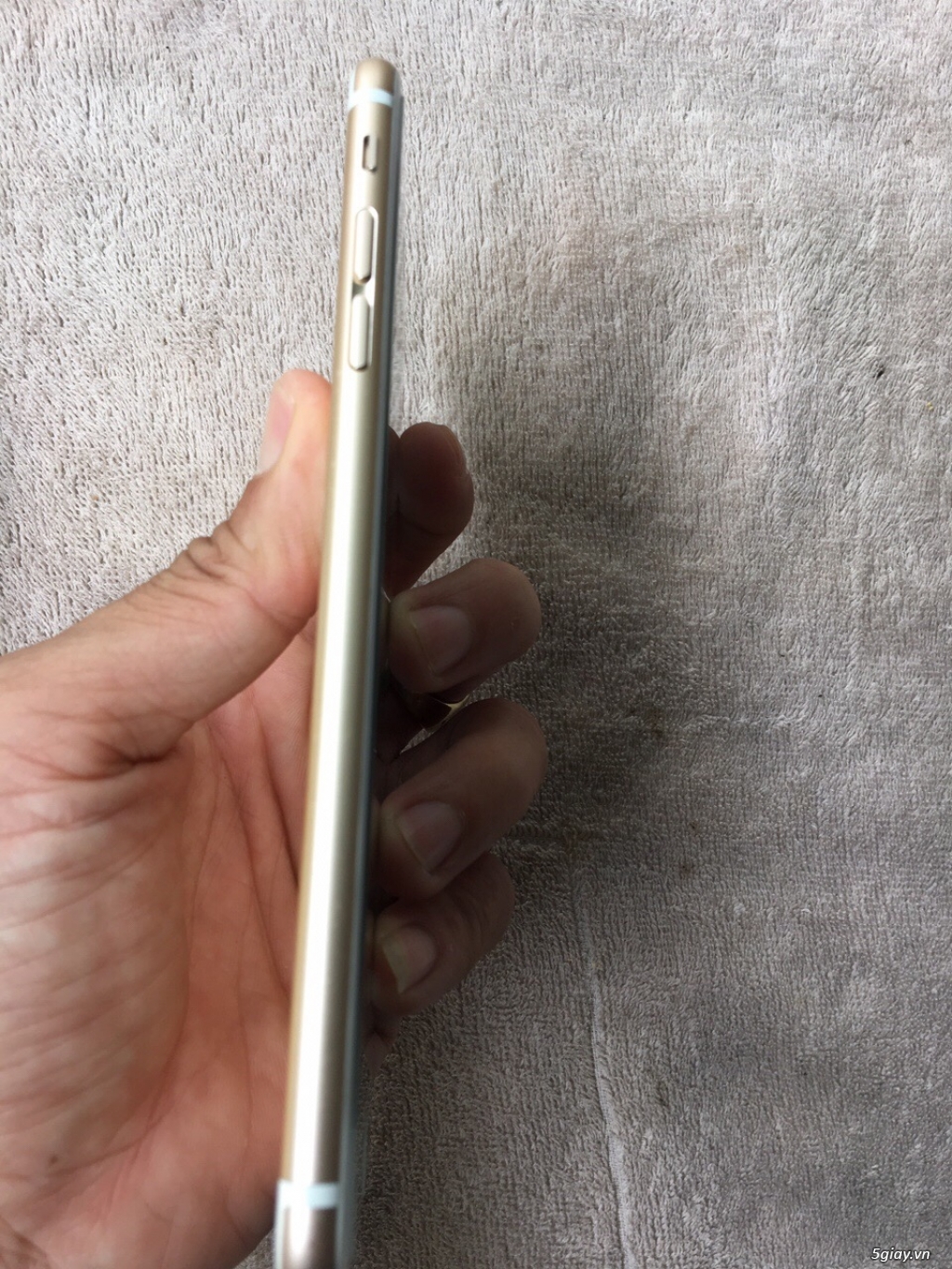 iphone 6 Plus Gold 64gb máy zin all chưa vết trầy - 2