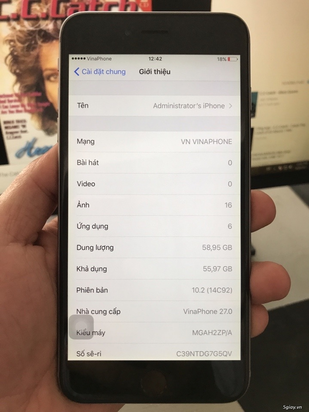 Cần bán iphone 6 plus 64gb gray quốc tế hàng singapore zin 100%.