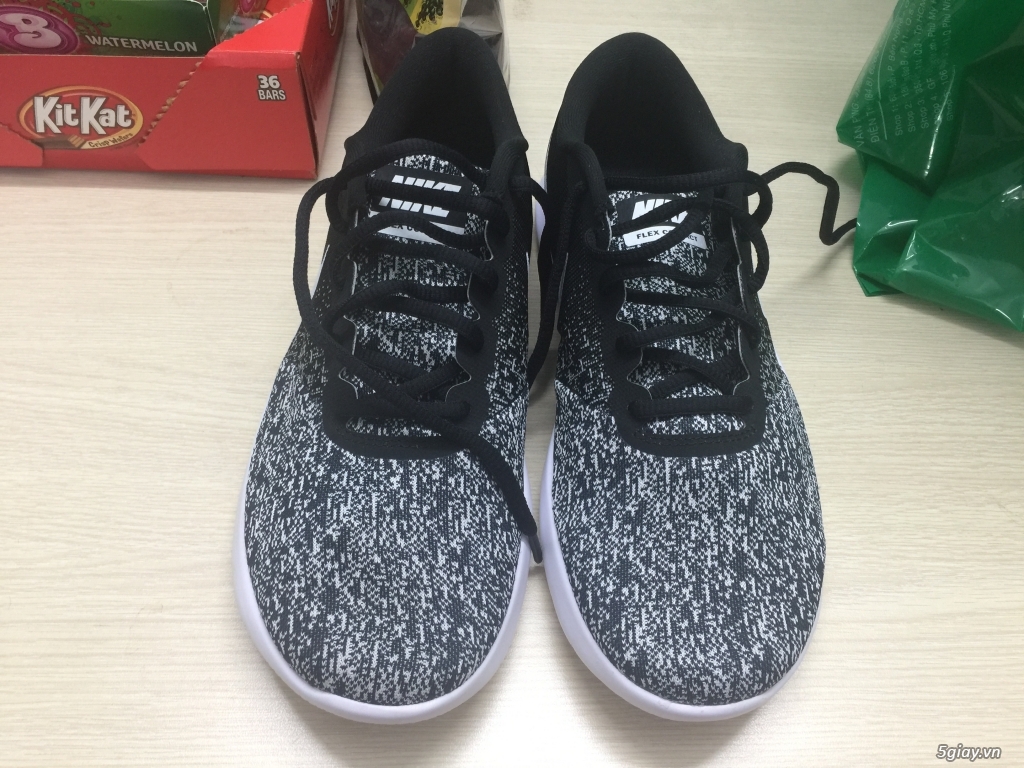 Cần bán 2 đôi giày nike xách tay từ Mỹ - 2