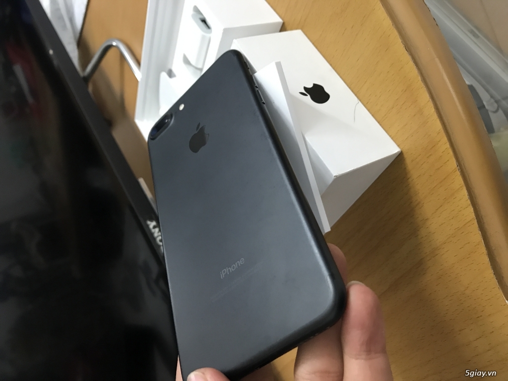 Iphone 7 Plus 128GB Đen Nhám QT fullbox like new 99% - 1